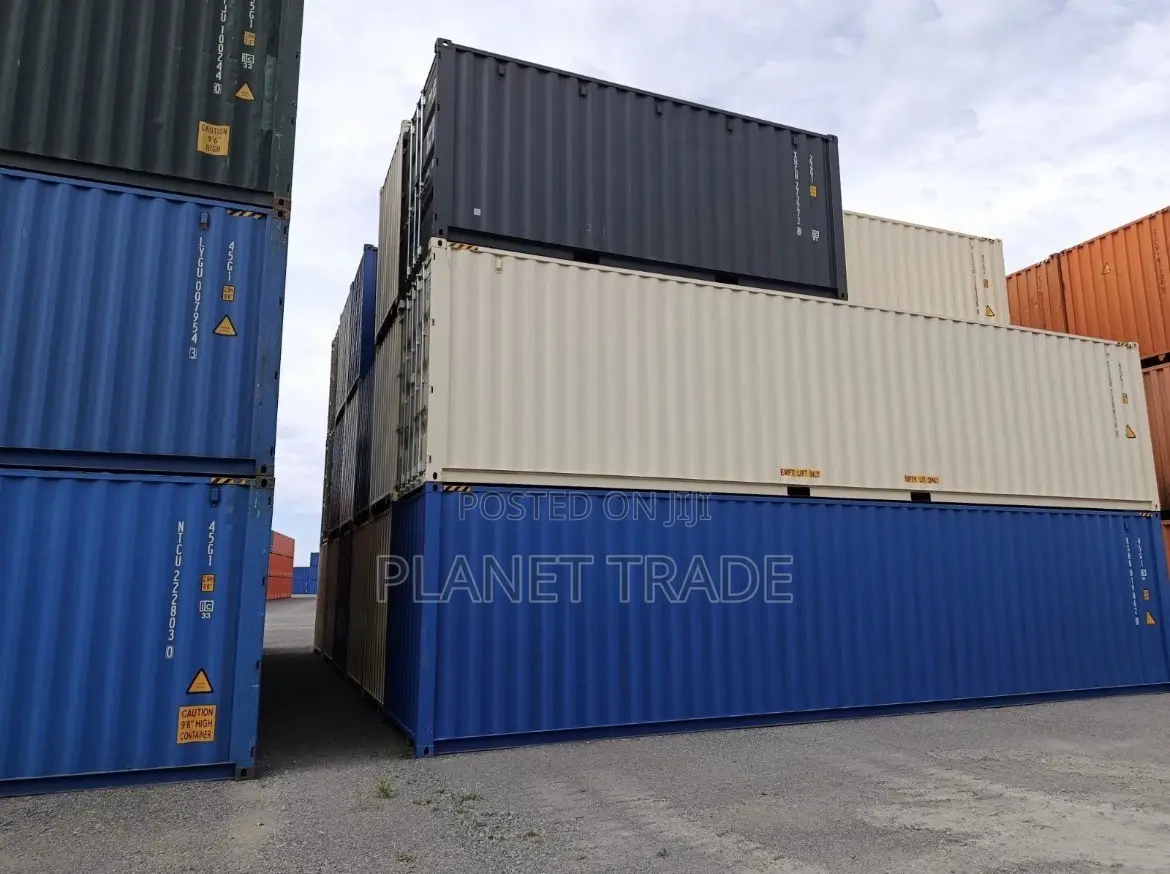 Spacious 40ft Steel Storage Containerk for Compound