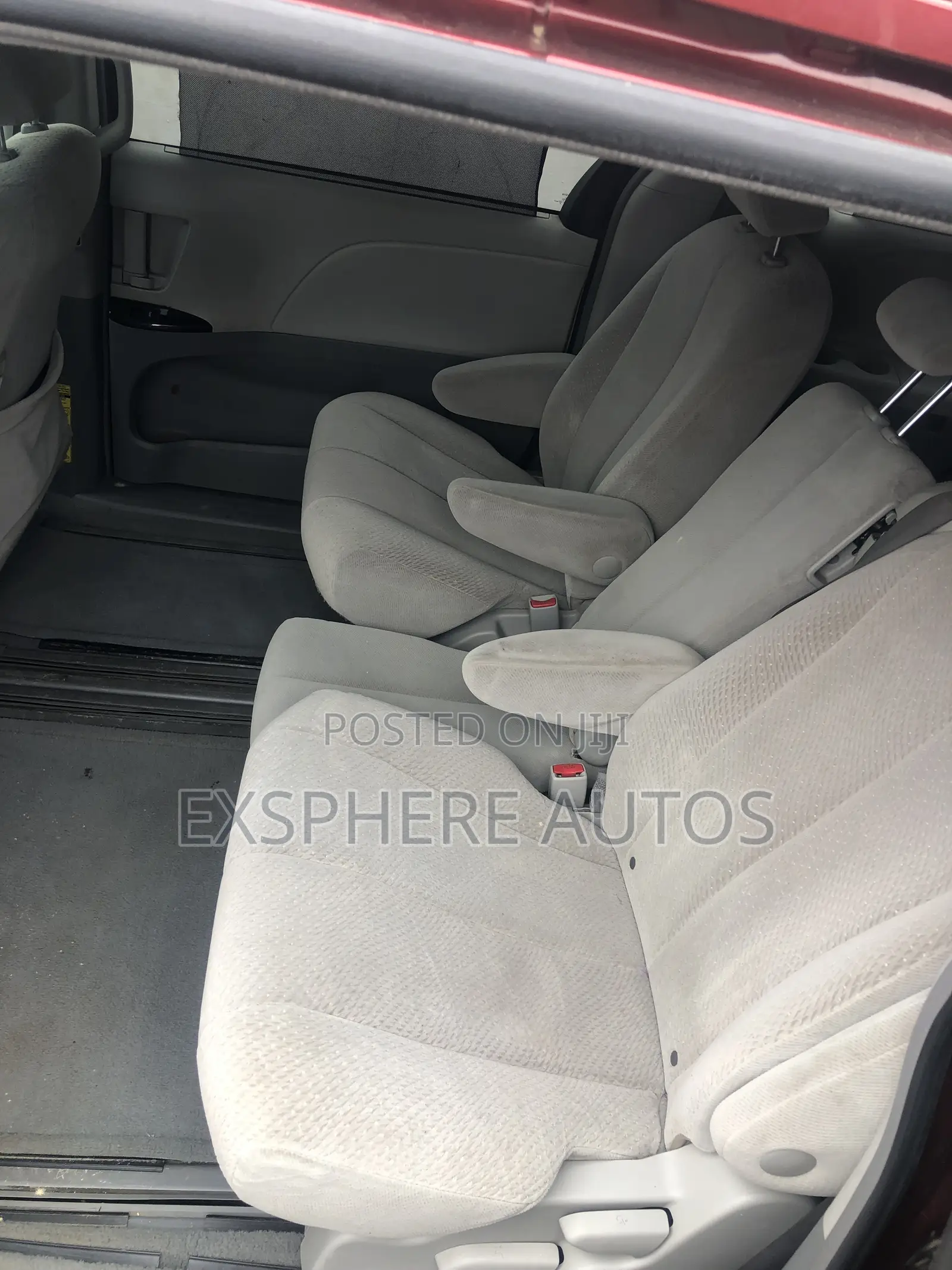 Toyota Sienna LE 8 Passenger 2011 Red