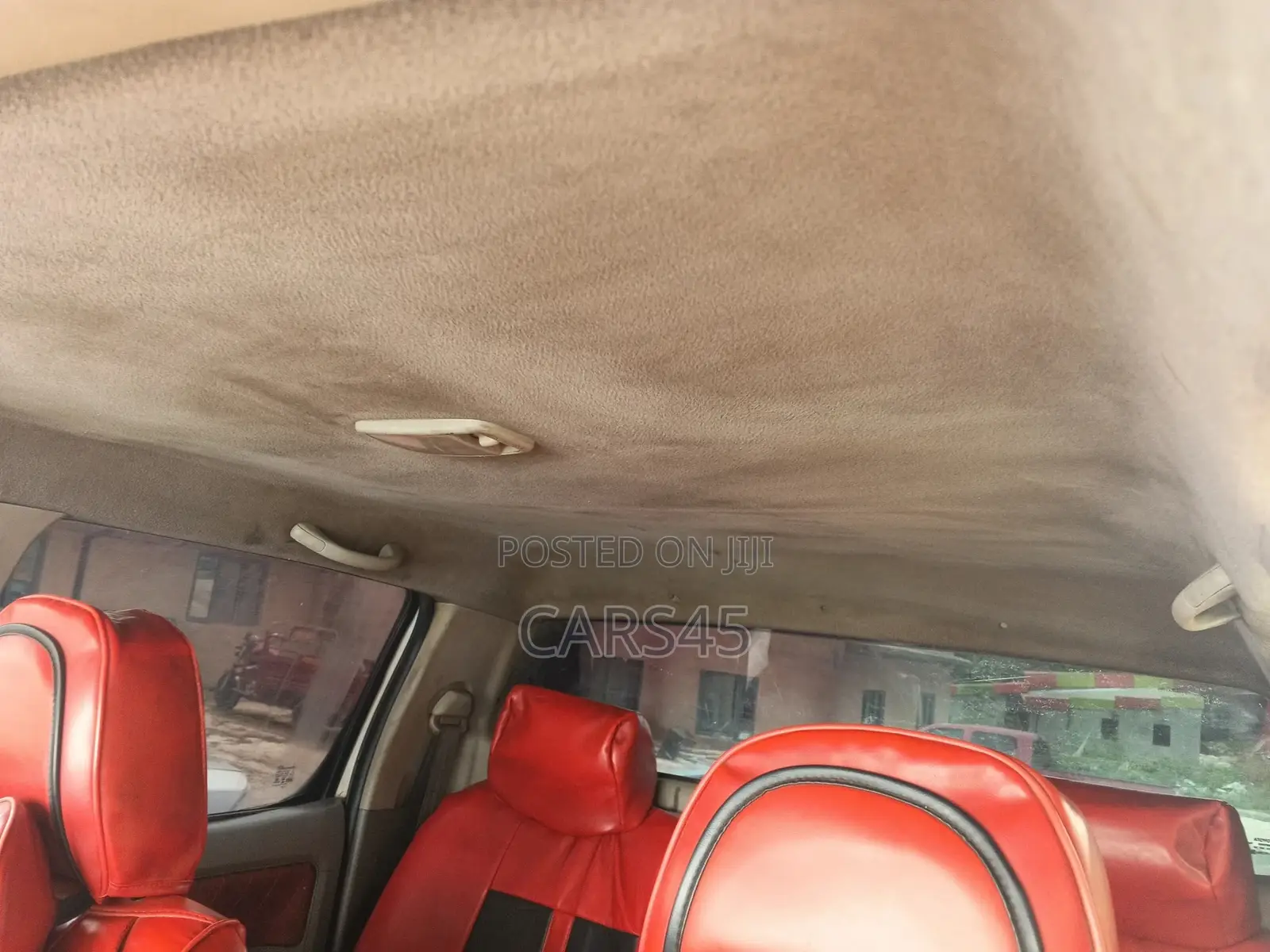 Toyota Hilux 2010 White