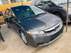 Honda Civic 1.4i Sport Automatic 2009 Gray
