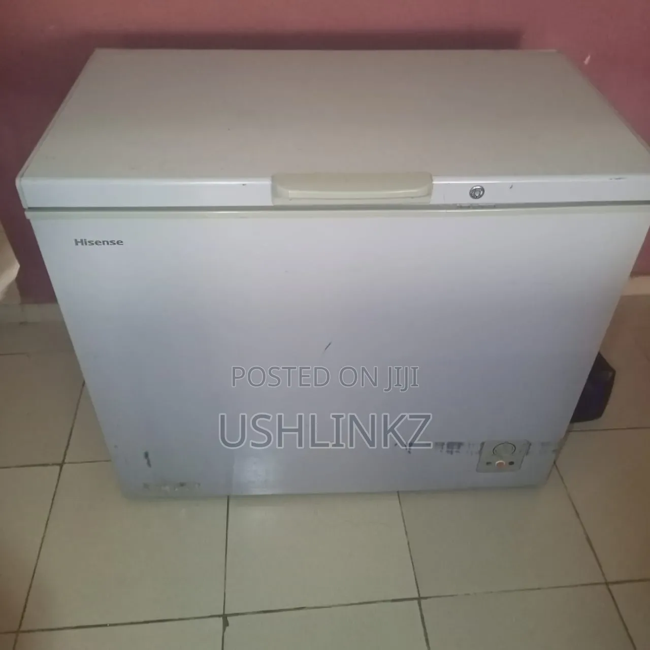 Hisense Deep Freezer 259L