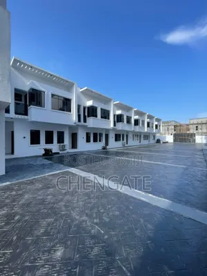 3bdrm Duplex in Lekki Expressway for sale