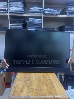 Dell OptiPlex 7000 7410 All-in-One 8GB Intel Core i5 SSD 256GB