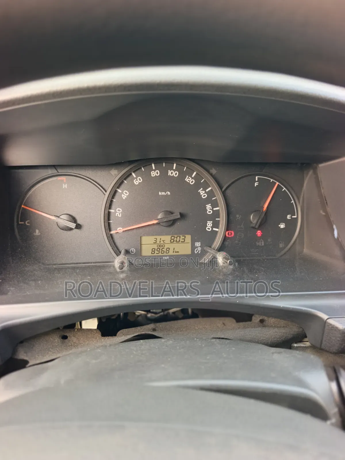 Toyota HiAce 2015 White