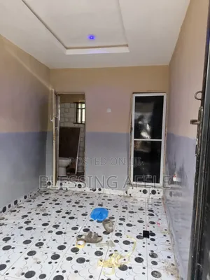 Mini Flat in Apo Resettlement for rent