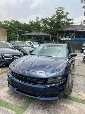 Dodge Charger SE 4dr Sedan (3.6L 6cyl 8A) 2015
