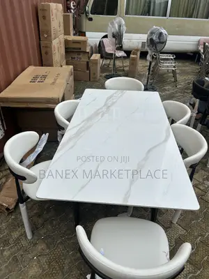 Six Seater Dinning Set