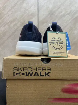 Skechers Women’s GO WALK JOY Walking Shoe