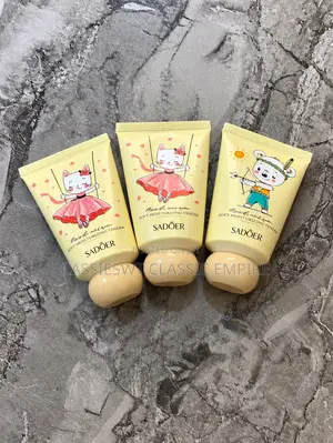 SADOER Moisturizing Hand Cream – Soft & Nourishing Hand Cream