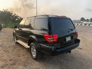 Toyota Sequoia SR5 4dr SUV (4.7L 8cyl 5A) 2005 Black