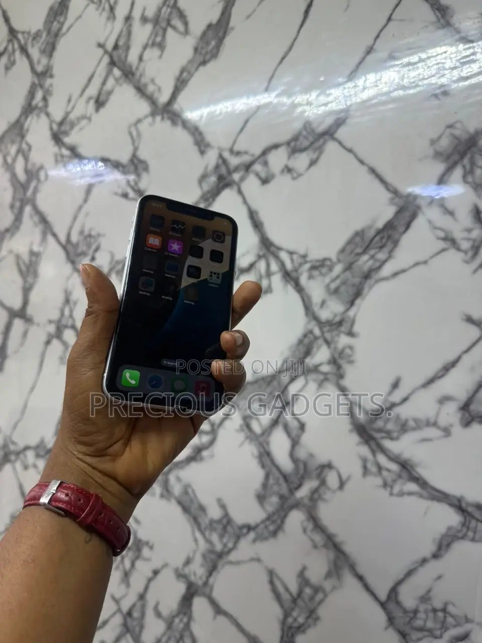 Apple iPhone XR 128 GB White
