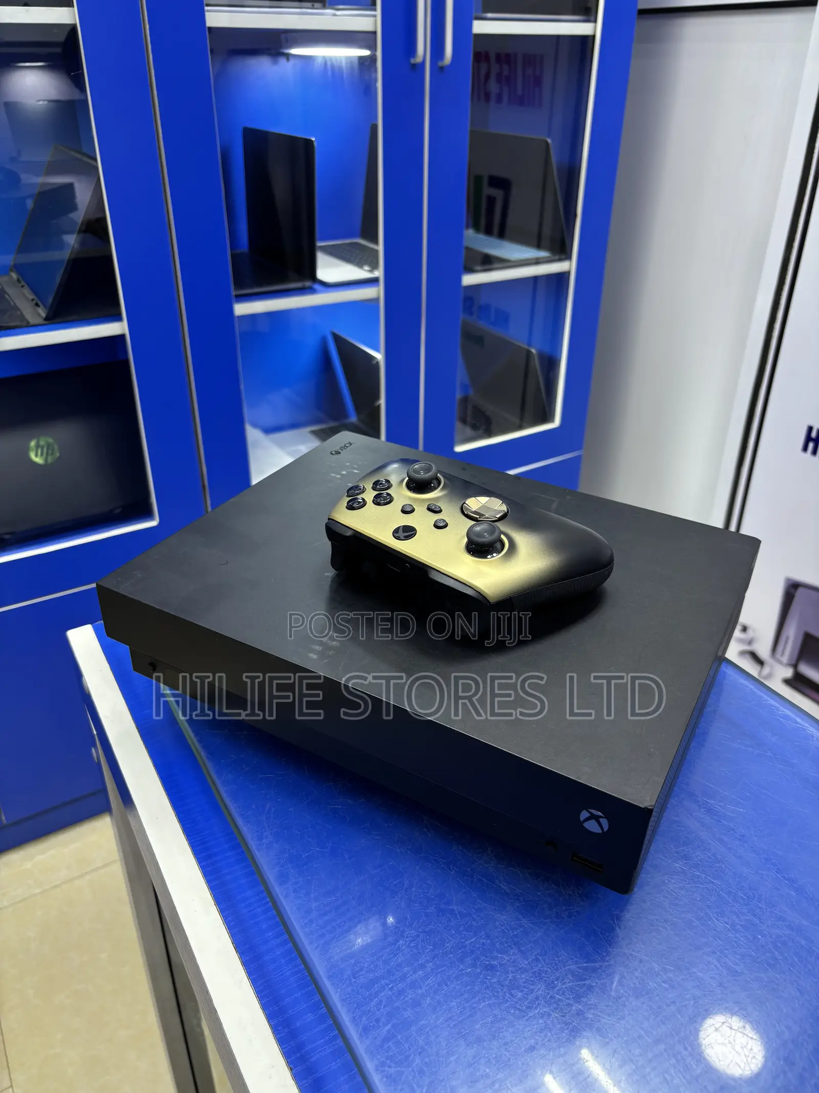 Xbox One X