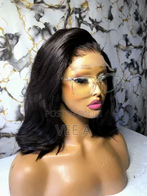 5by5 Glueless Bouncy Bob Wig With Face Framing