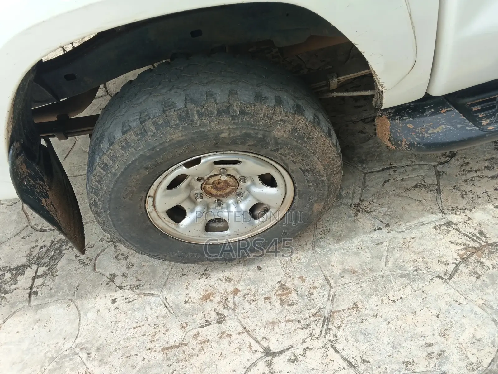Toyota Hilux 2010 White