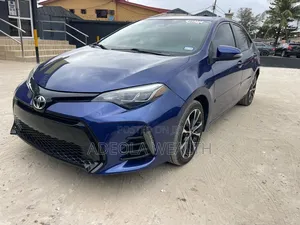 Toyota Corolla SE Special Edition 4dr Sedan (1.8L 4cyl CVT) 2017 Blue