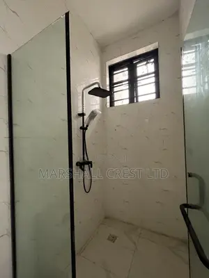 3bdrm Duplex in General Paint, Off Lekki-Epe Expressway for rent