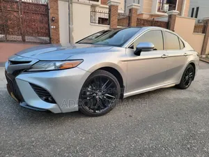 Toyota Camry XSE 2023 Silver