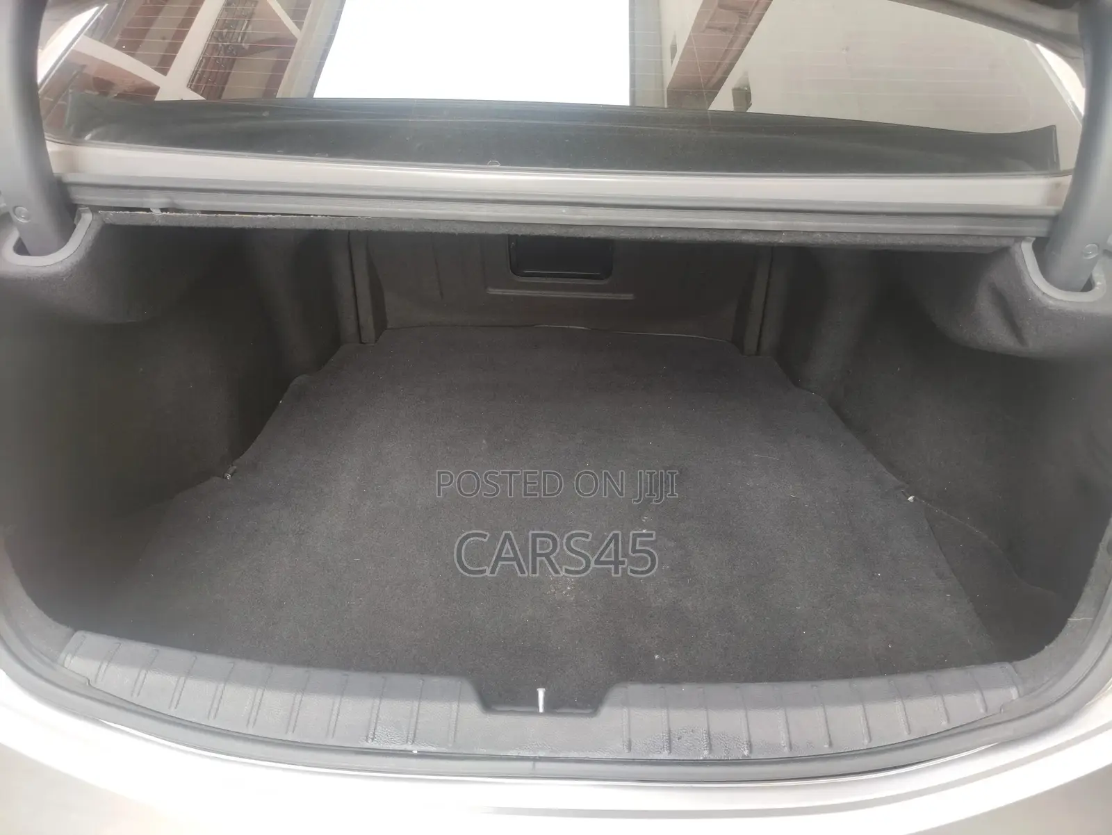 Hyundai Grandeur 2014 Silver