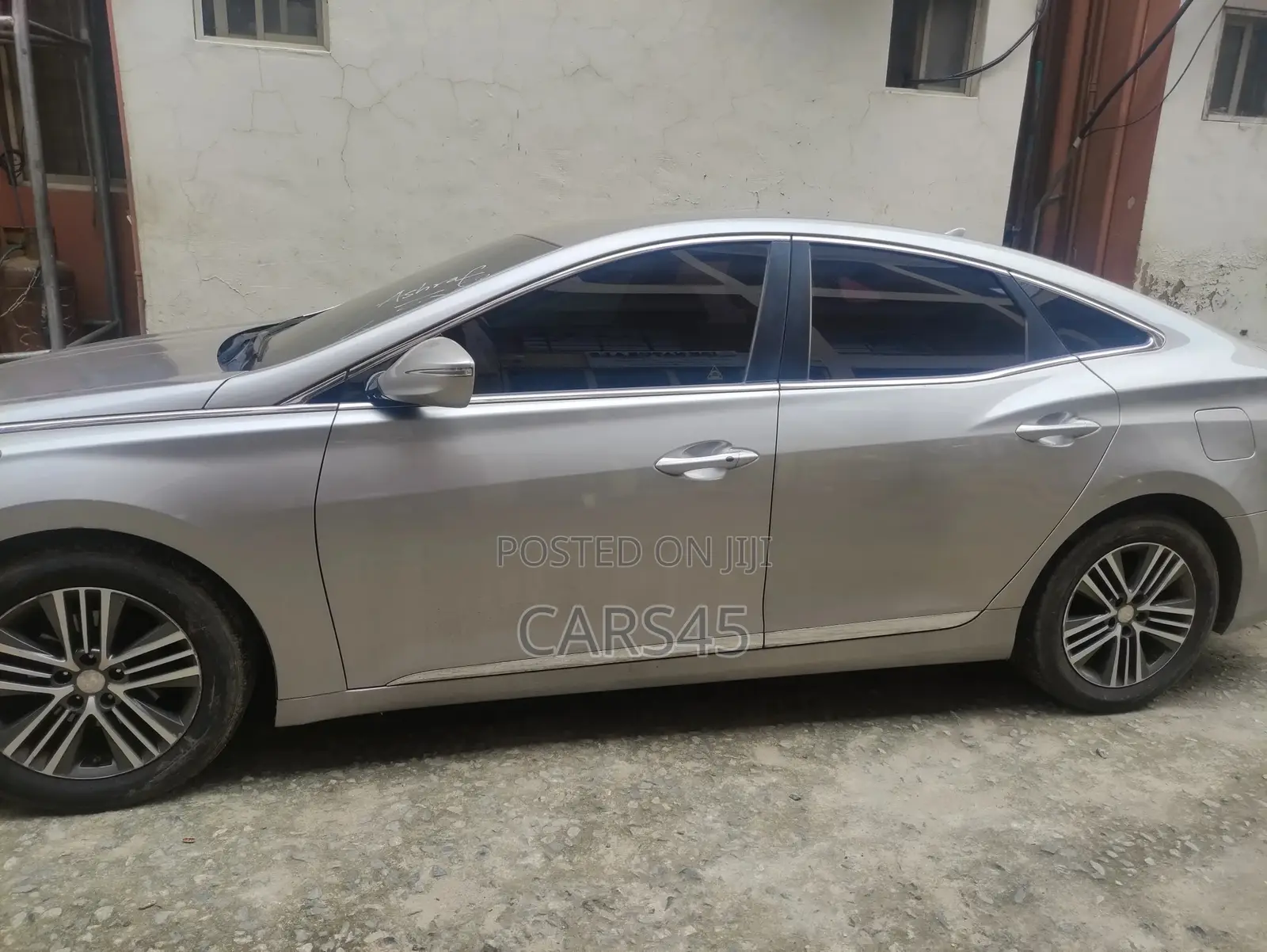 Hyundai Grandeur 2014 Silver