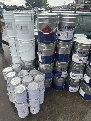 Hempadur Mastic Epoxy Marine Paint