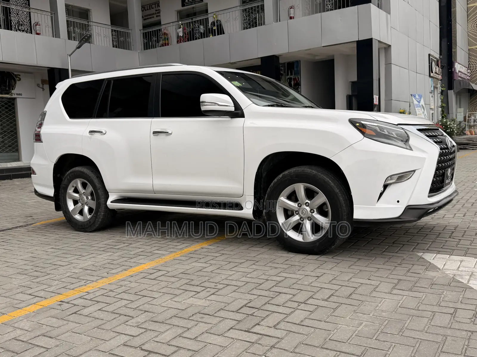 Lexus GX 460 2012 White