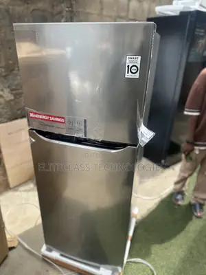Brand New LG Inverter Refrigerator With 260L Capacity