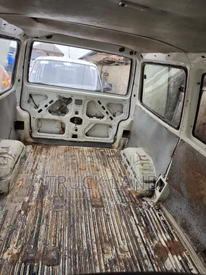 Volkswagen Transporter 2003 White