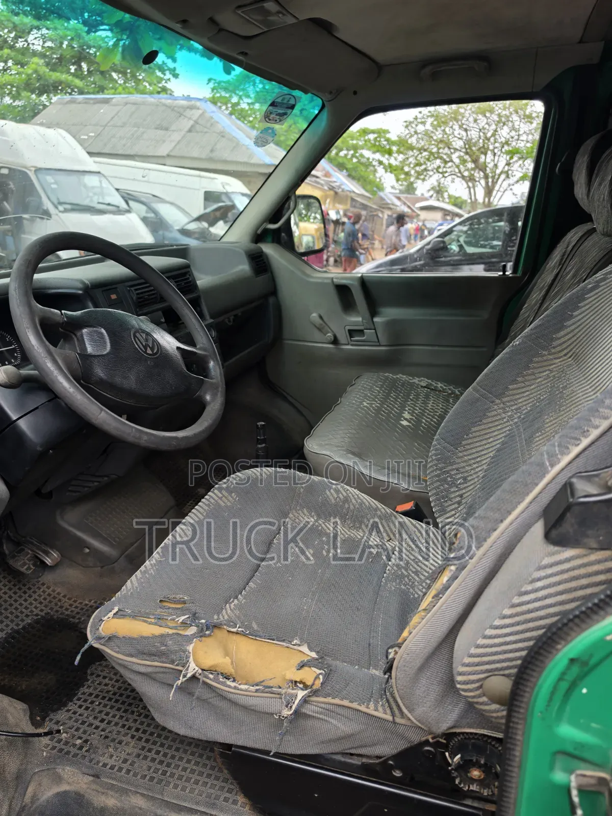 Volkswagen Transporter 2005 Green