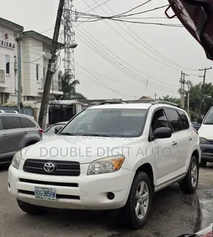 Toyota RAV4 Limited 2008 White