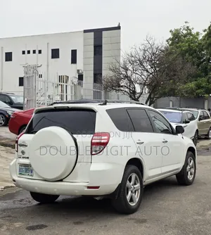 Toyota RAV4 Limited 2008 White