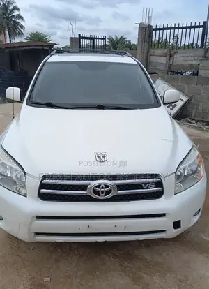 Toyota RAV4 Limited V6 4x4 2007 White
