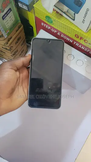 Samsung Galaxy A17 128 GB Gray