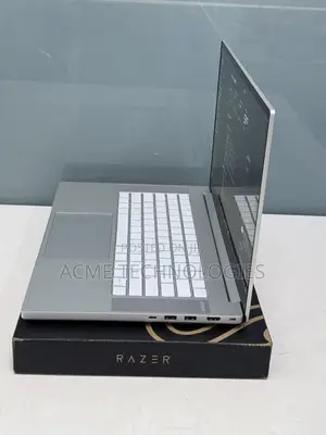 Laptop Razer Blade 16GB Intel Core i7 SSD 1T