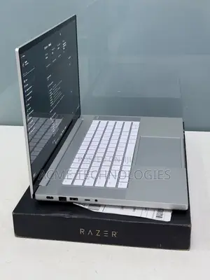 Laptop Razer Blade 16GB Intel Core i7 SSD 1T