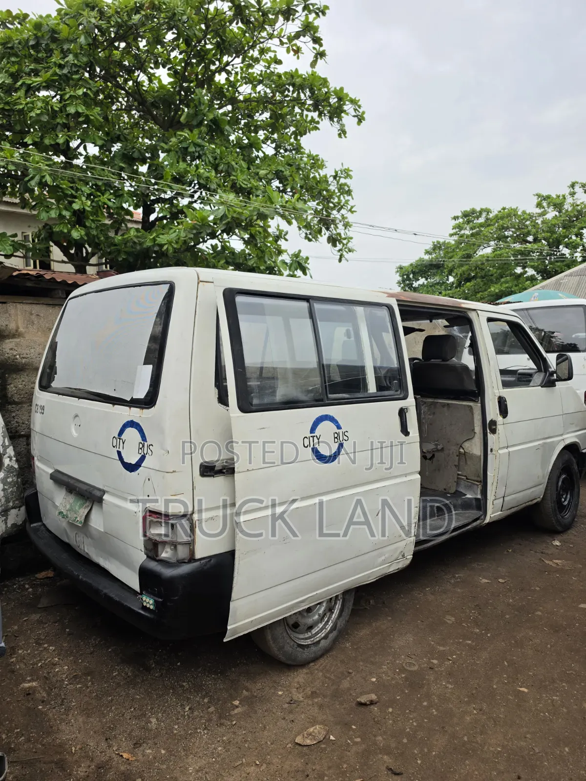 Volkswagen Transporter 2004 White