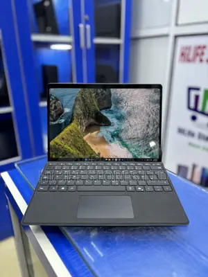 Laptop Microsoft Surface Pro 11th Edition, a Copilot+ PC 16GB SSD 512GB