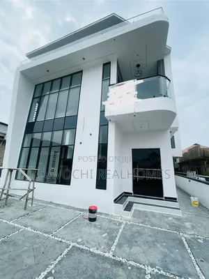 4bdrm Duplex in Sangotedo for sale