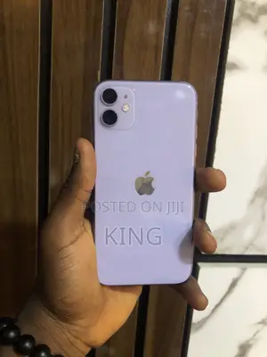 Apple iPhone 11 64 GB Purple