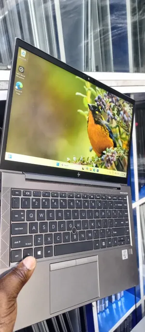 Laptop HP ZBook Firefly 14 G7 8GB Intel Core i5 SSD 256GB