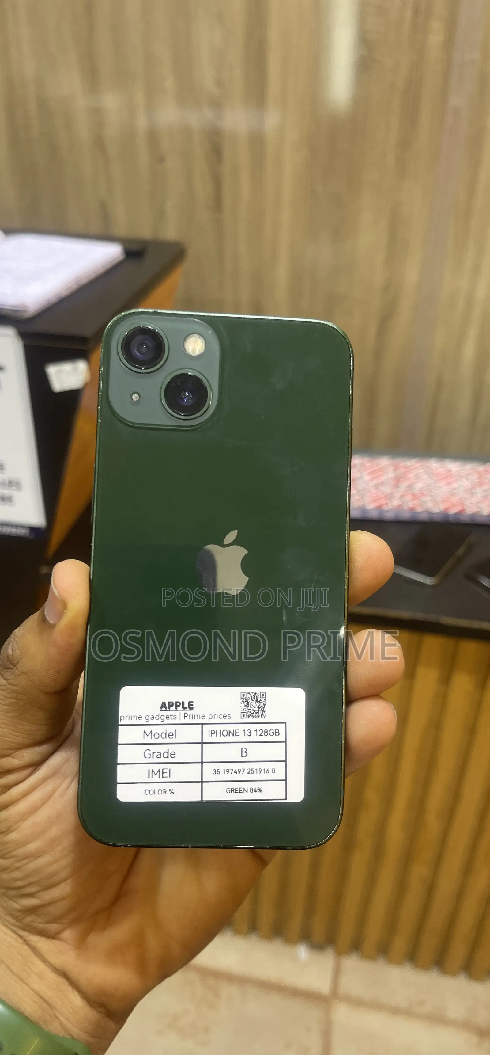 Apple iPhone 13 128 GB Green