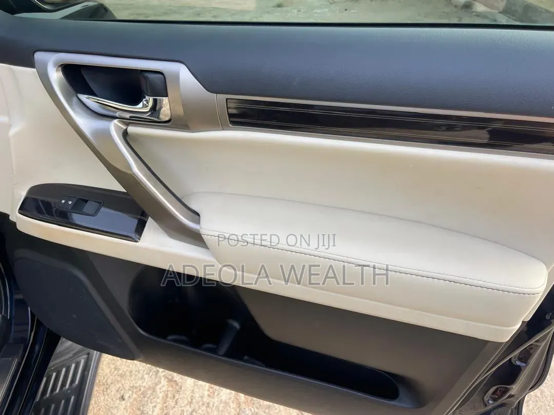Lexus GX 460 Base 2020 Blue