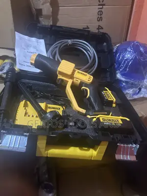 DeWalt Cordless Pressure Washer