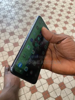 Samsung Galaxy S10e 256 GB Purple