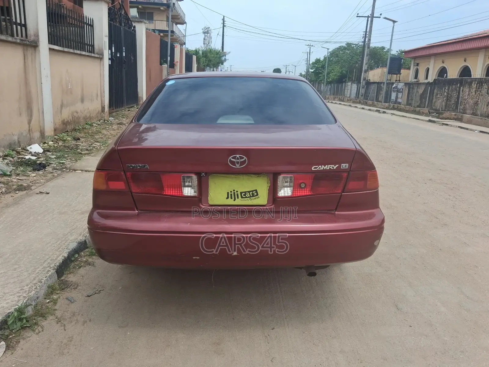 Toyota Camry 2000 Brown