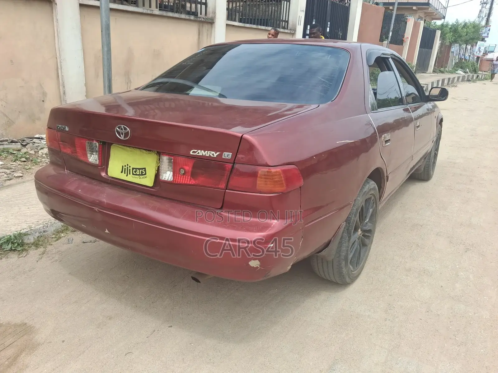 Toyota Camry 2000 Brown
