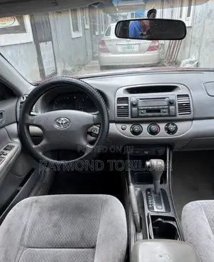 Toyota Camry 2003