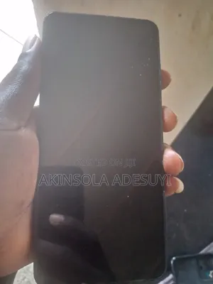 Samsung Galaxy A06 128 GB Gray