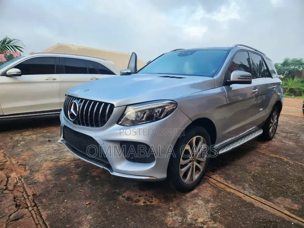 Mercedes-Benz GLE-Class 2017 Silver
