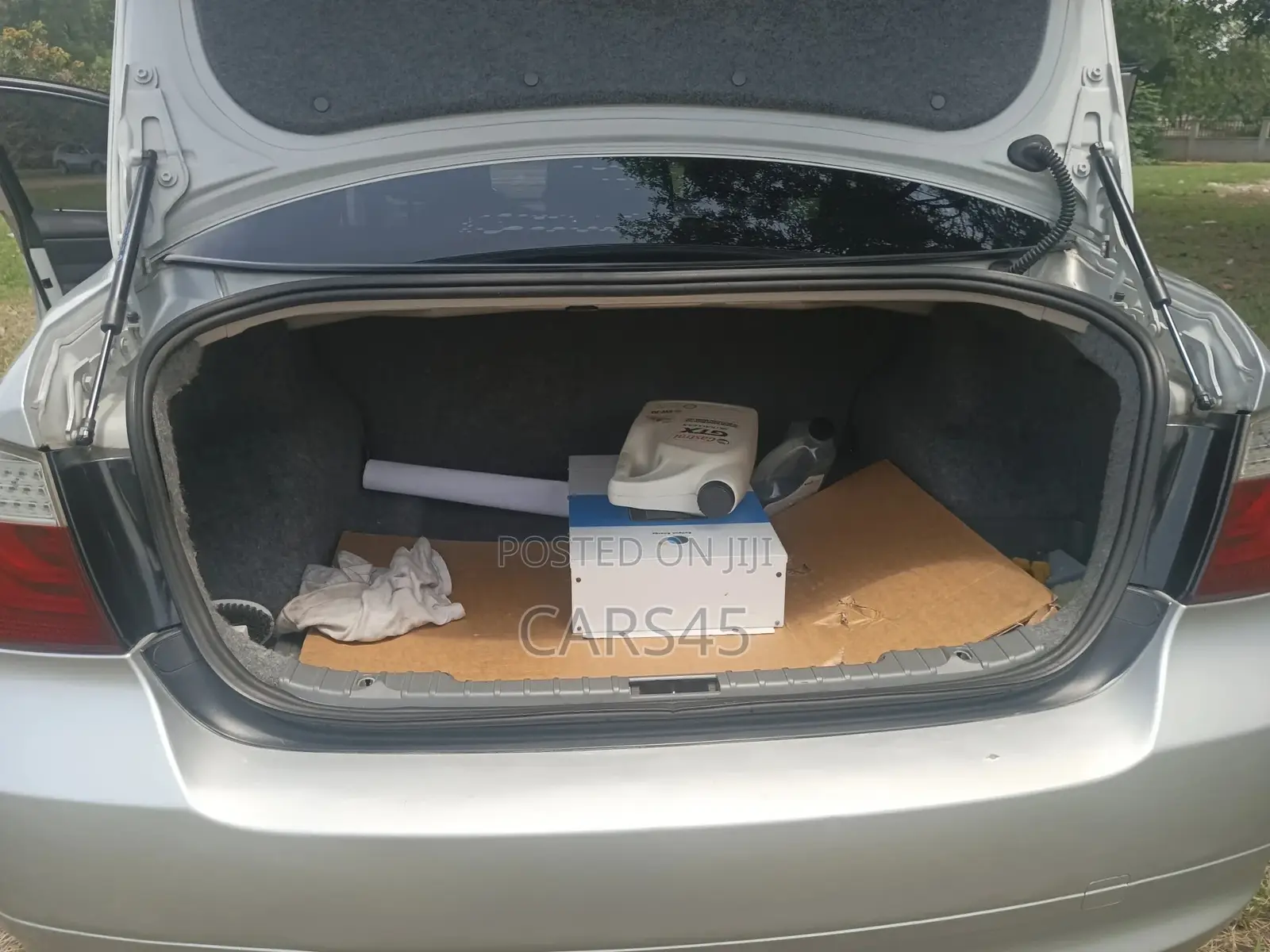 BMW 330i 2006 Silver