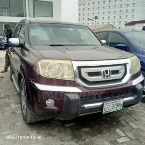 Honda Pilot 2011 Red